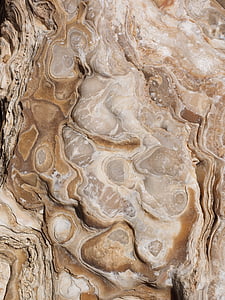 closeup photo of brown geode