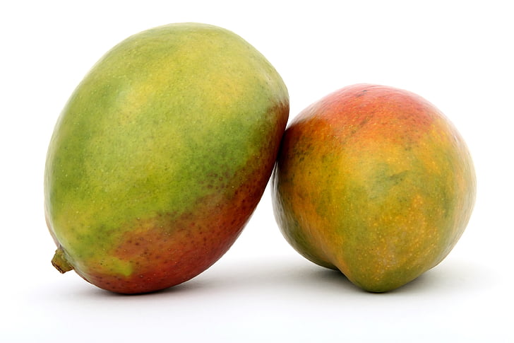 photo of two ripe mango fruits