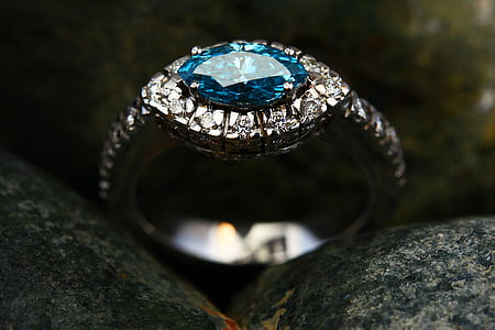 shallow focus photography of ring