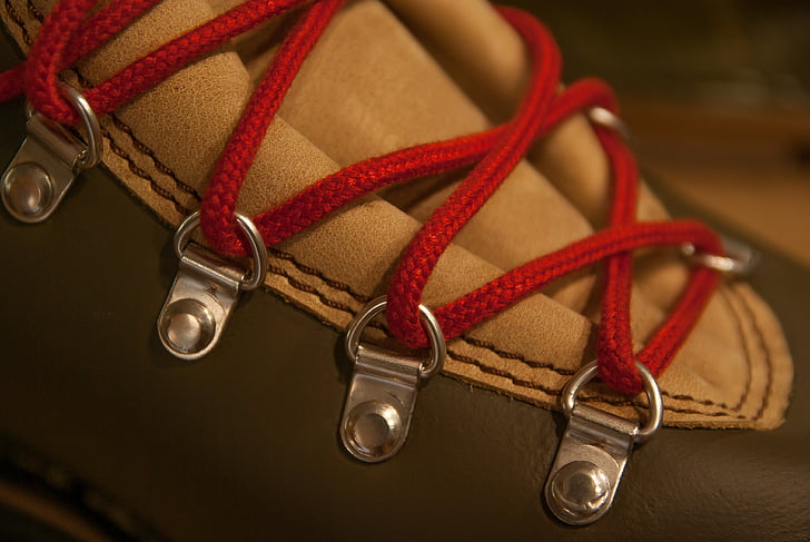 closeup photo of shoe lace