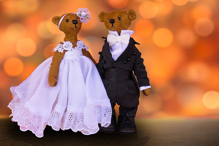 bride and groom bear plush toys