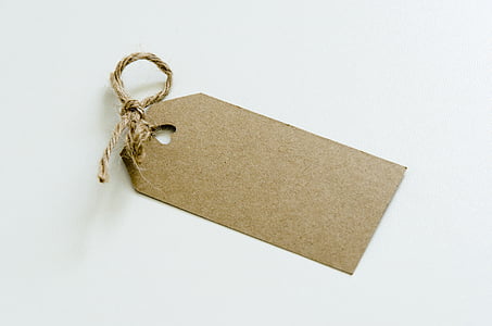brown product tag