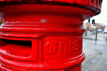close-up photography of red office post
