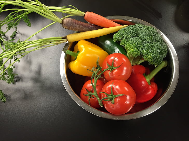 gray metal bowl of vegetables