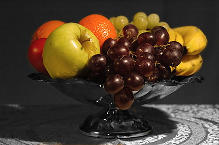 assorted fruits on scallop tray