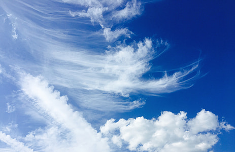 cloud formation under blue sky
