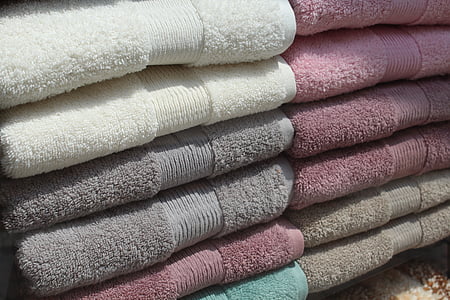 assorted towel lot