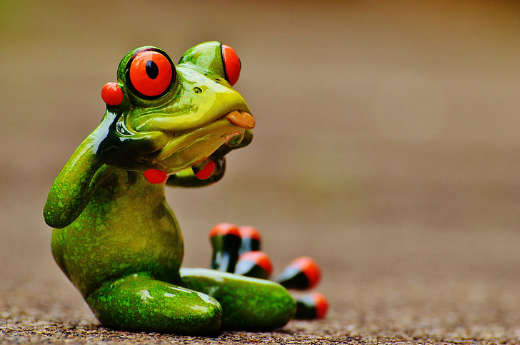 frog toy figure