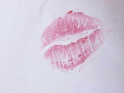 pink lips mark wallpaper