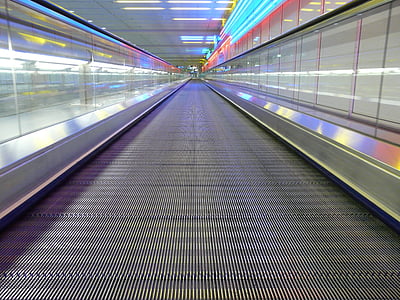 escalator pathway