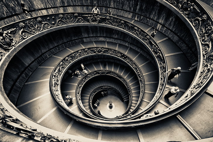 spiral stair building