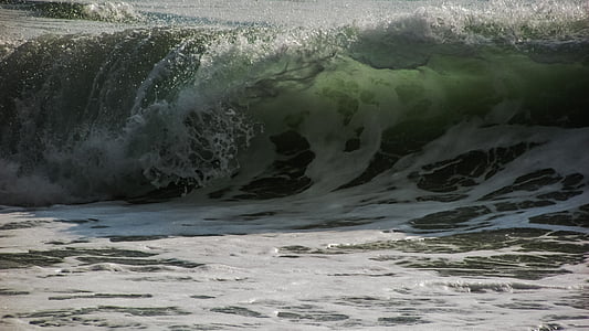 photo of seawaves