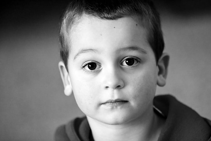 grayscale photography of boy head