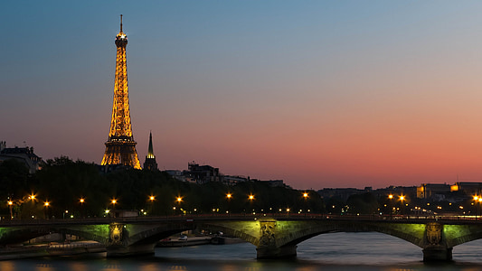photo of lighted city of Paris