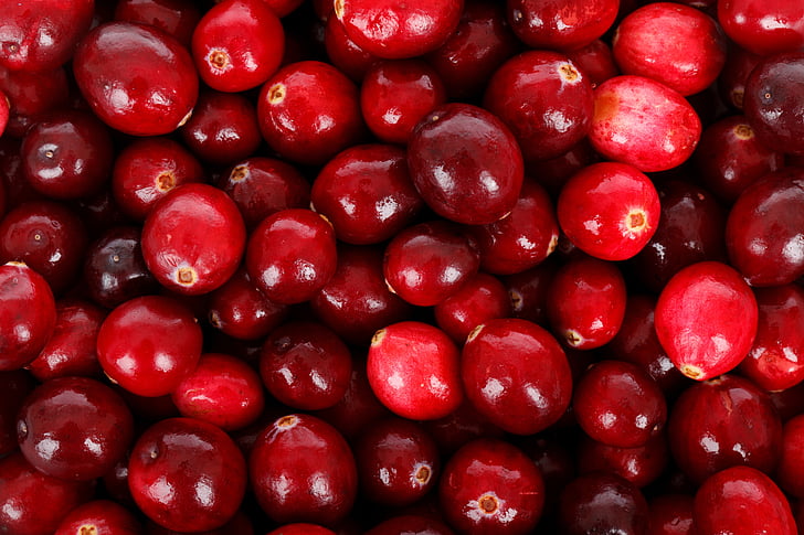 close-up of a pile of red fruits