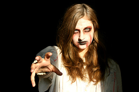 female zombie costume