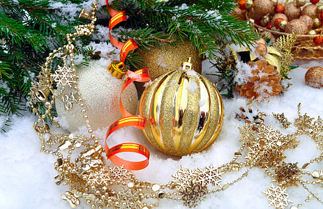 gold and silver Christmas bauble