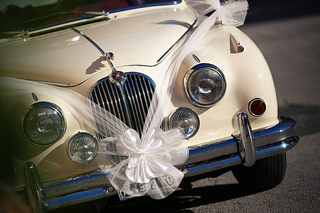 wedding car photo
