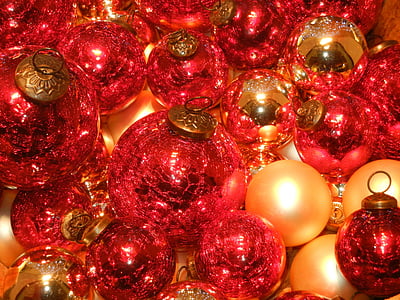 red and gold Christmas baubles