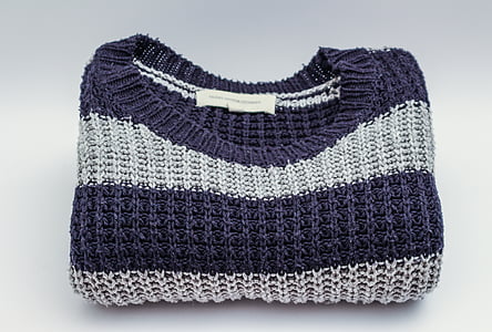 blue and white knitted crew-neck shirt