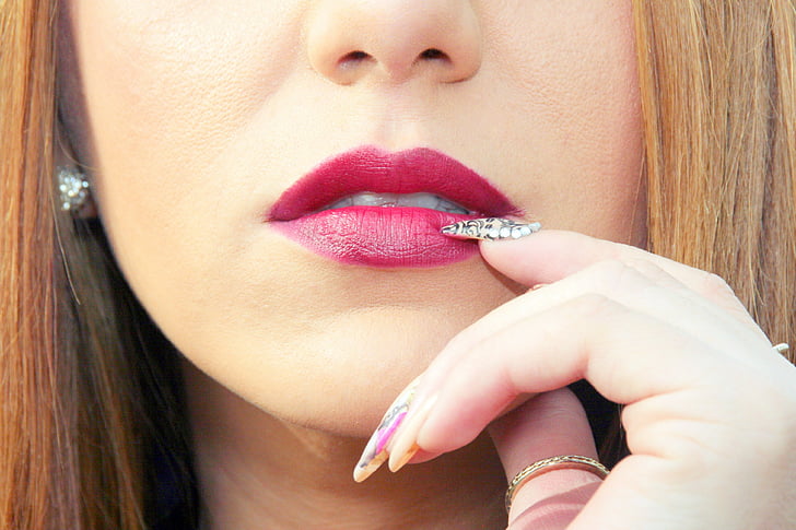 woman's pink lips