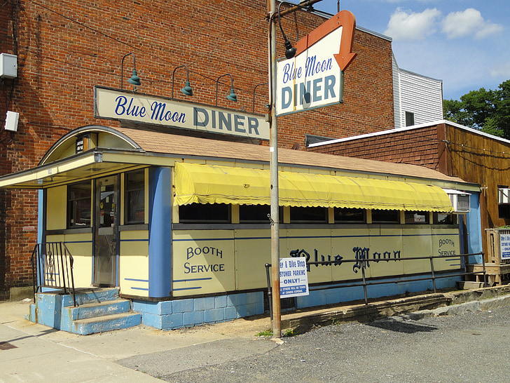 Blue Moon Diner store