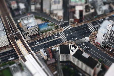 aerial shot of city buildings