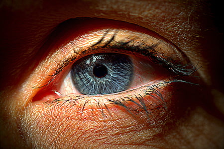 close up shot of person's left eye