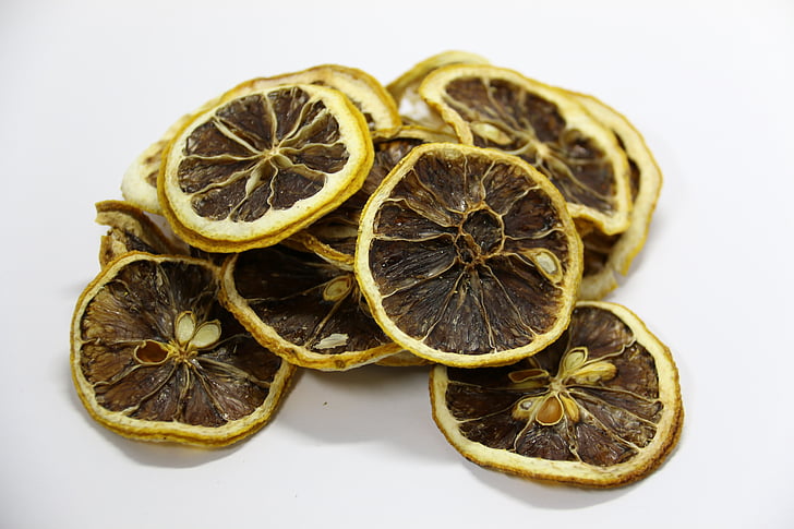 sliced dried lemons