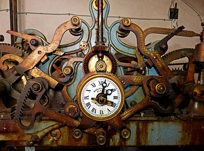 wall mounted mechanical watch