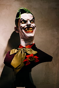 The Joker bust in room