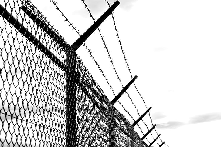 cyclone wire fence with barb wire