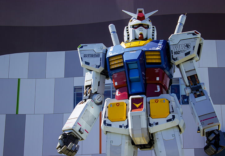 Gundam Seed life-size statue