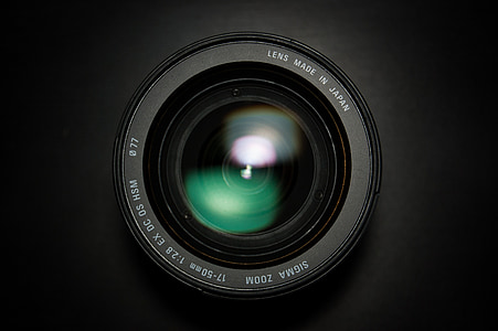 close up photo black camera lens