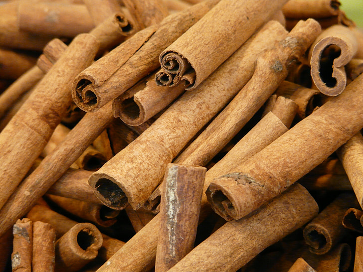 cinnamon, cinnamon sticks, dried, spice, bark, brown
