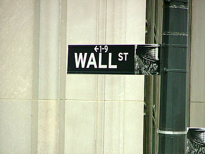 Wall St. street sign