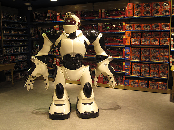 robot toy store giant preview