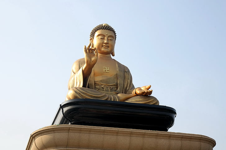 sitting Buddha statue