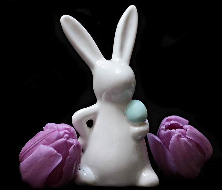 white rabbit ceramic figuirne