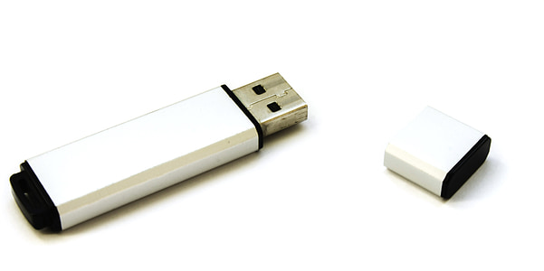 open lid USB flash drive