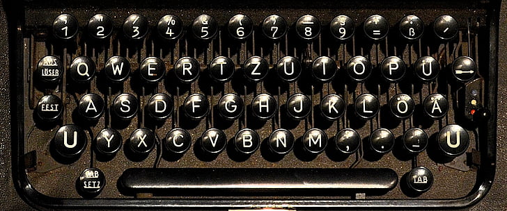 black typewriter