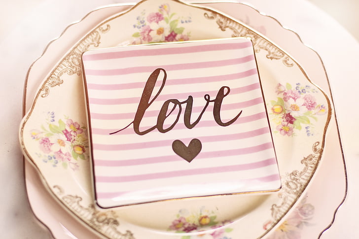 square white and pink striped Love printed ceramic plate