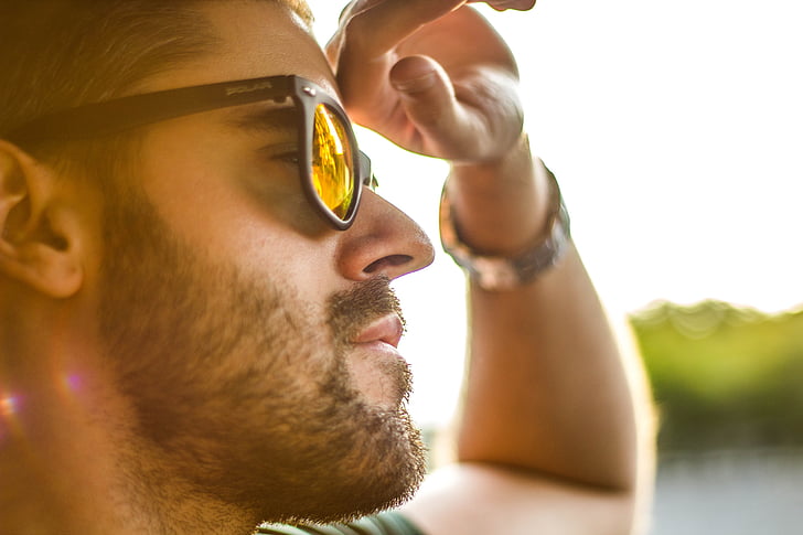 man wearing black sunglasses at daytime