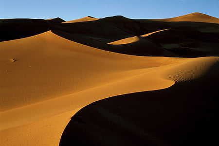 sand dunes photo