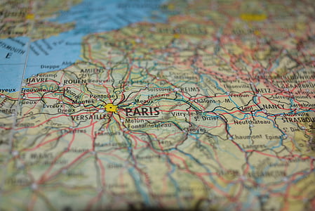 focus photography of map showing Paris