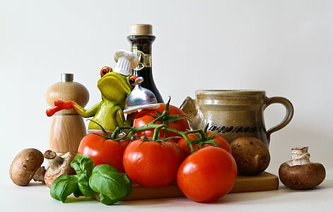 red tomatoes and condiment containers