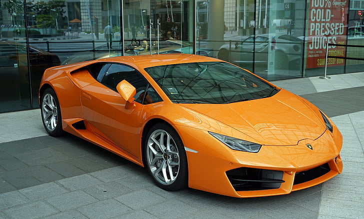 orange Lamborghini Huracan coupe