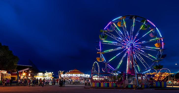 photography of ferris wheel during nighttime