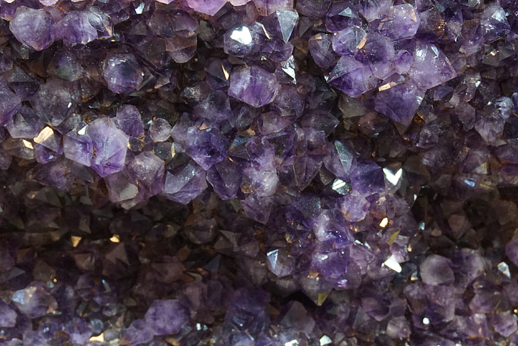 close up photo of amethyst geode