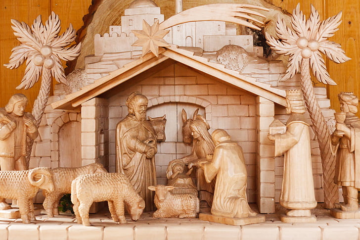 Jesus nativity scene figurine set
